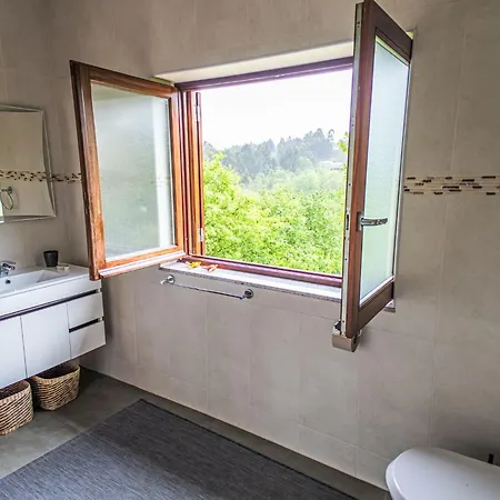 Villa Rio Lima Retreat By Interhome *